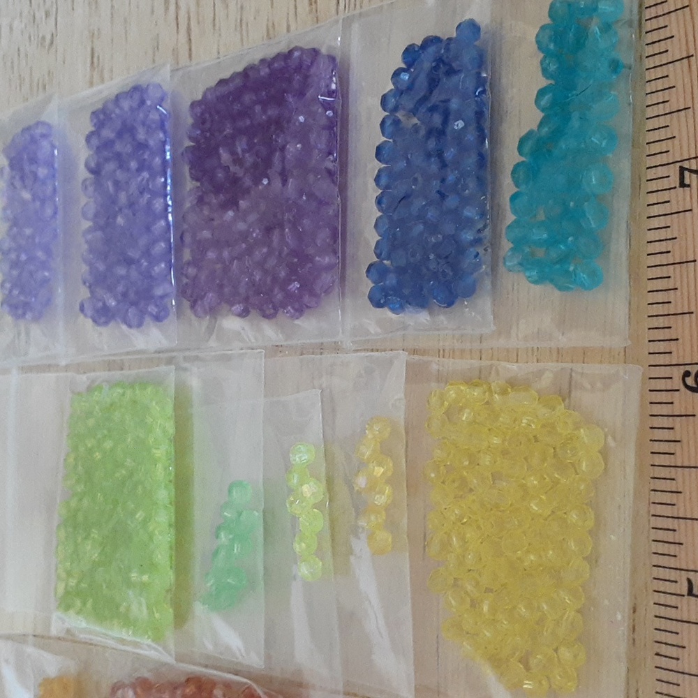 Colorful Bead Bundle R102 - Picture 5 of 6